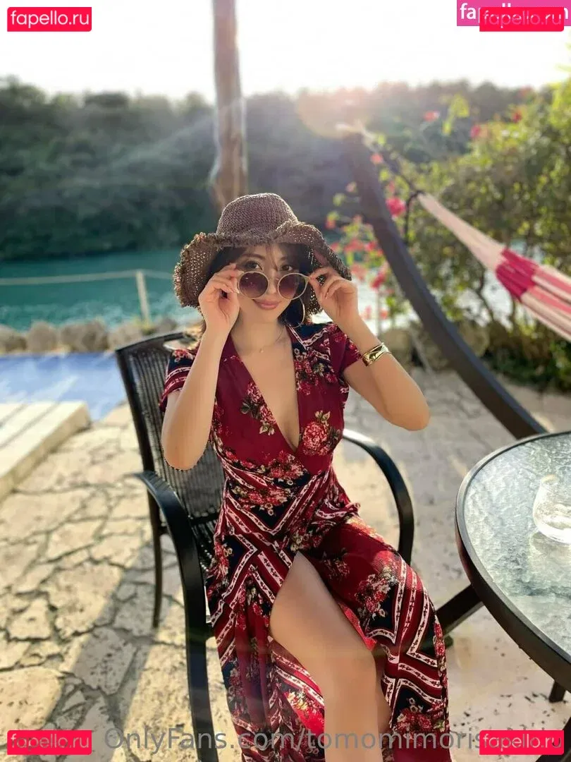 tomomimorisakirip Onlyfans Photo Gallery 