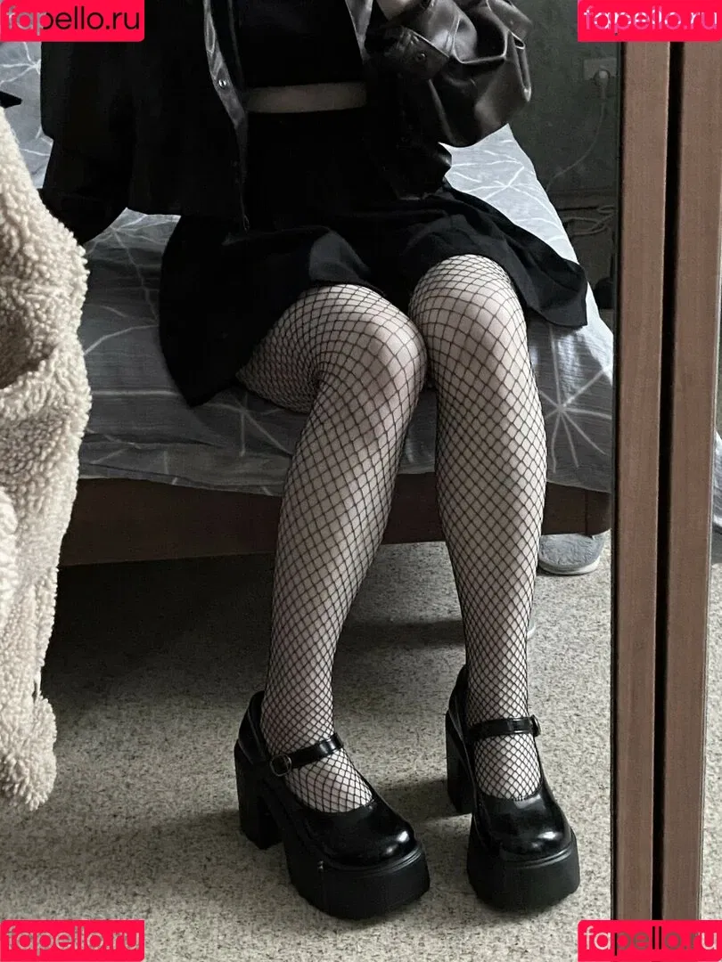 Vwemor Onlyfans Photo Gallery 