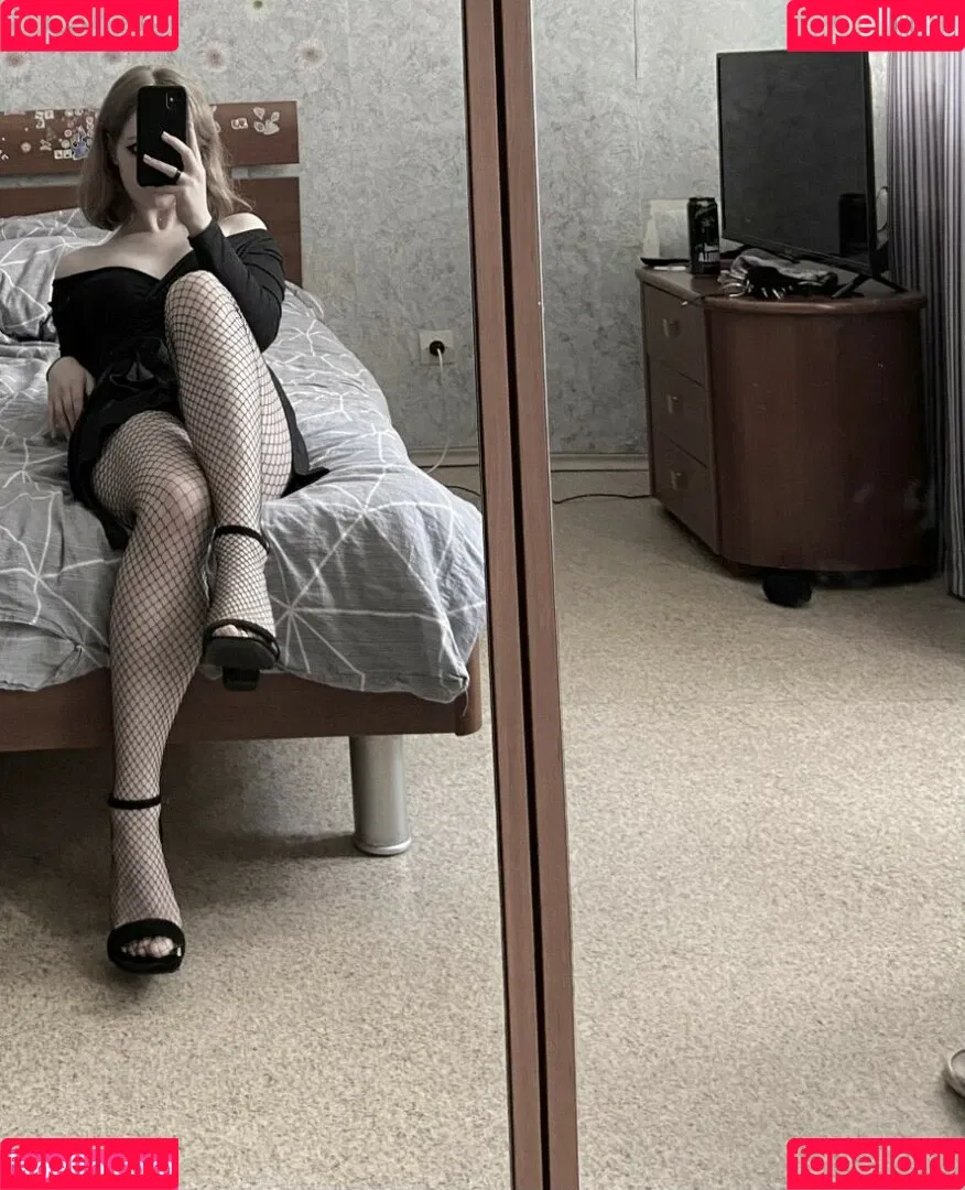 Vwemor Onlyfans Photo Gallery 
