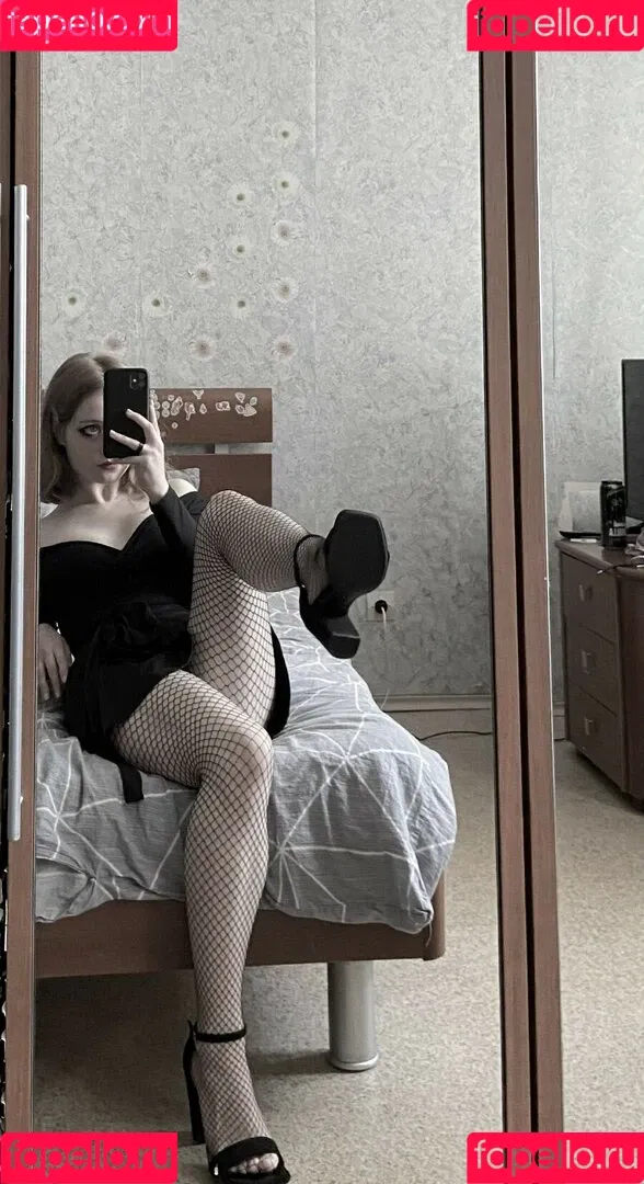 Vwemor Onlyfans Photo Gallery 