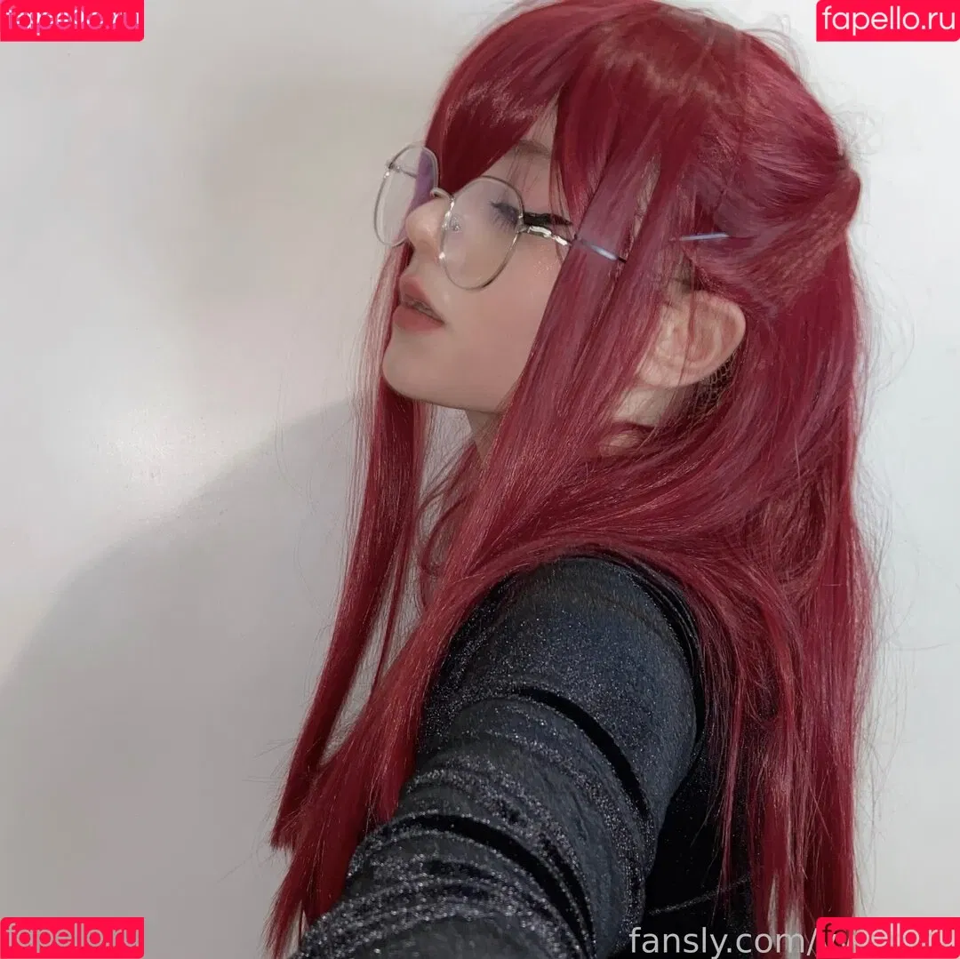 Vwemor Onlyfans Photo Gallery 
