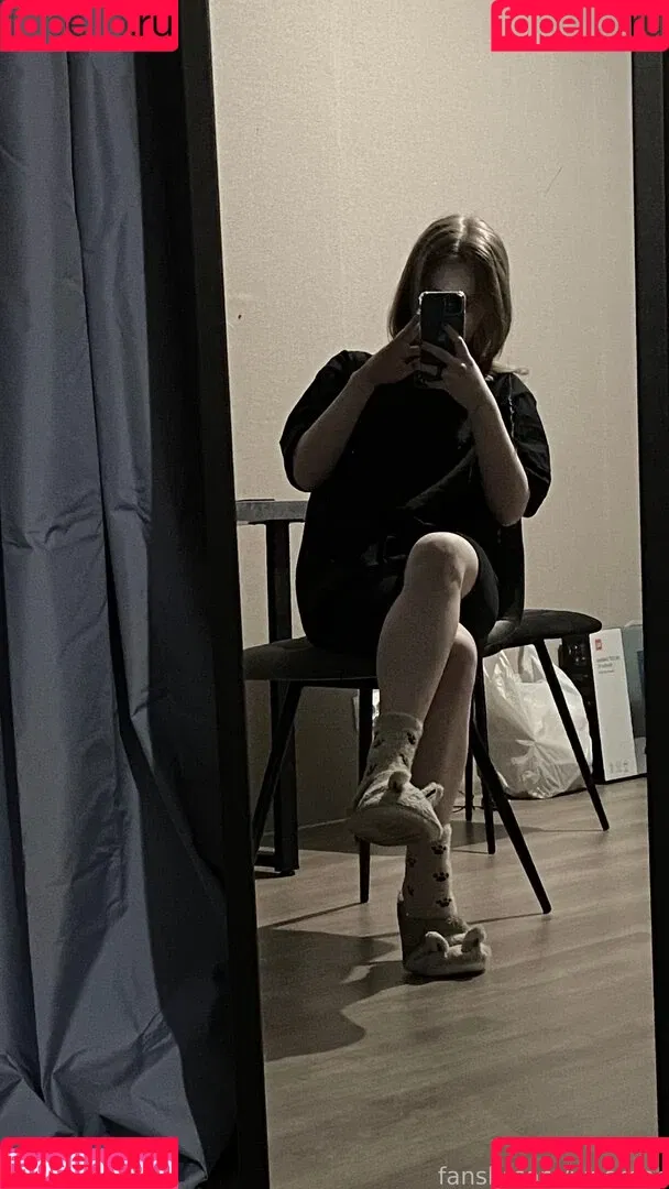 Vwemor Onlyfans Photo Gallery 