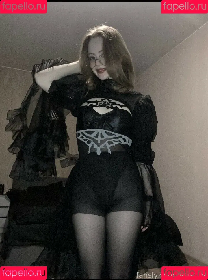 Vwemor Onlyfans Photo Gallery 
