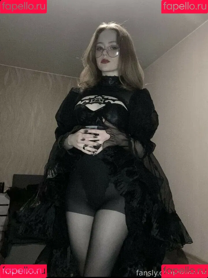 Vwemor Onlyfans Photo Gallery 