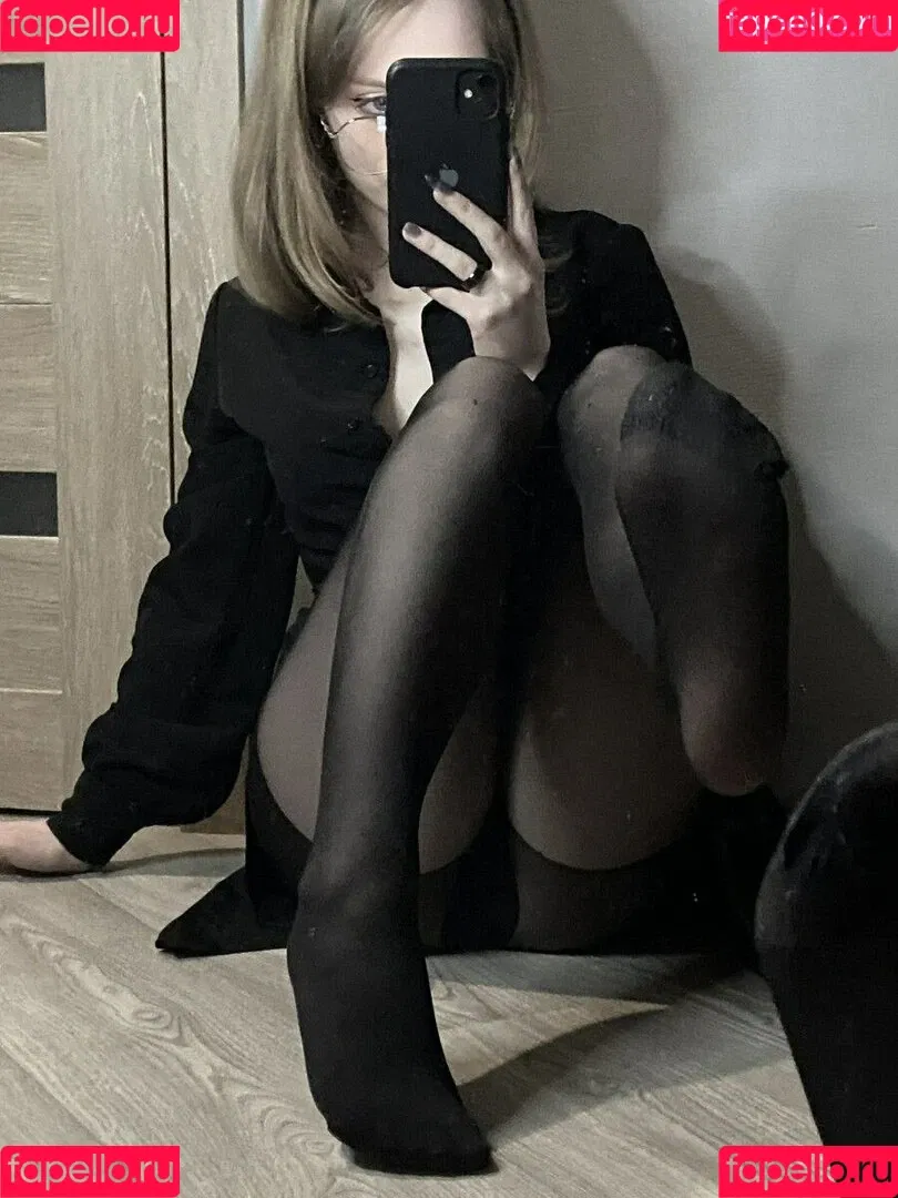 Vwemor Onlyfans Photo Gallery 