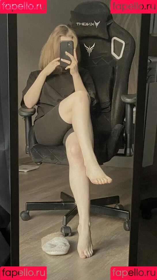 Vwemor Onlyfans Photo Gallery 