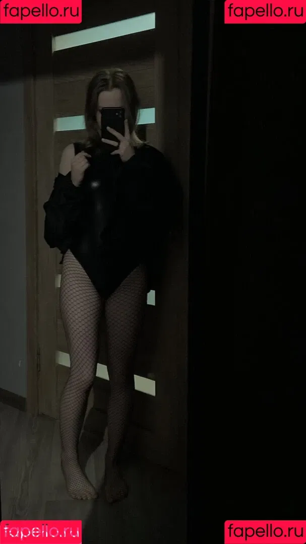 Vwemor Onlyfans Photo Gallery 
