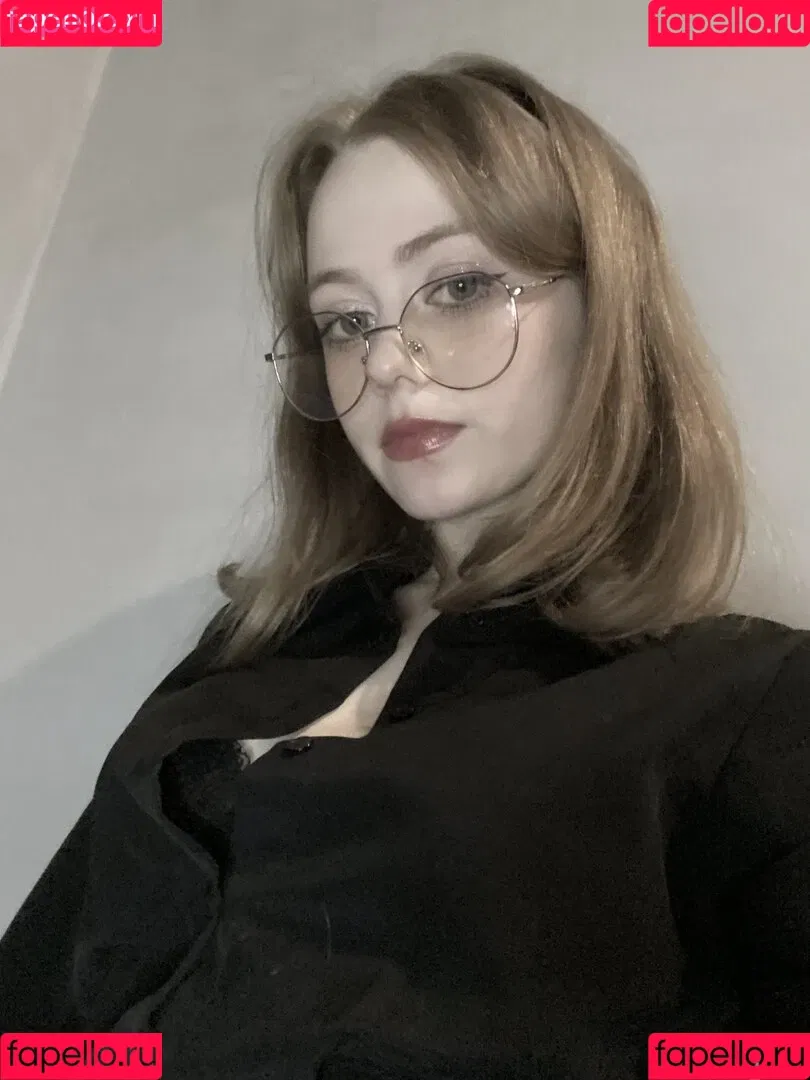 Vwemor Onlyfans Photo Gallery 