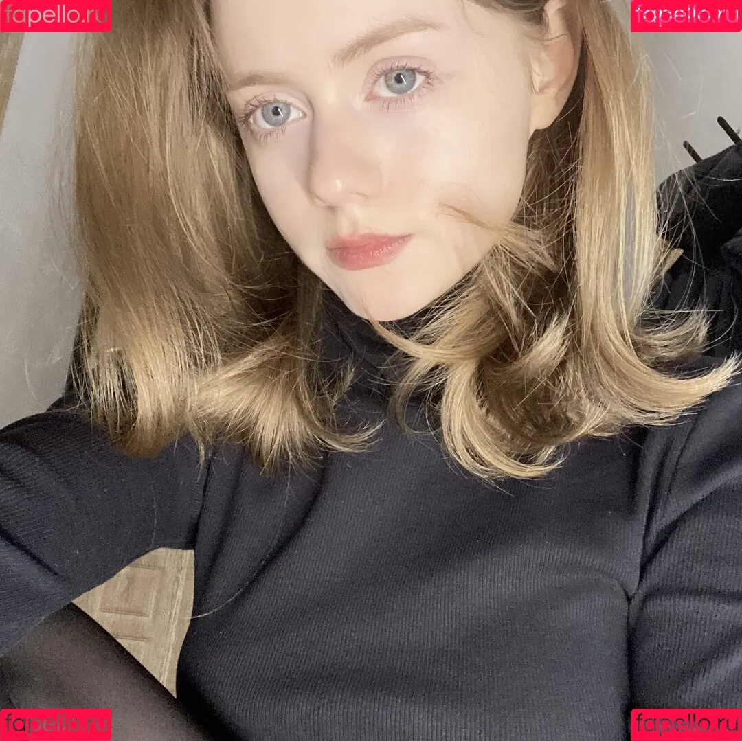 Vwemor Onlyfans Photo Gallery 