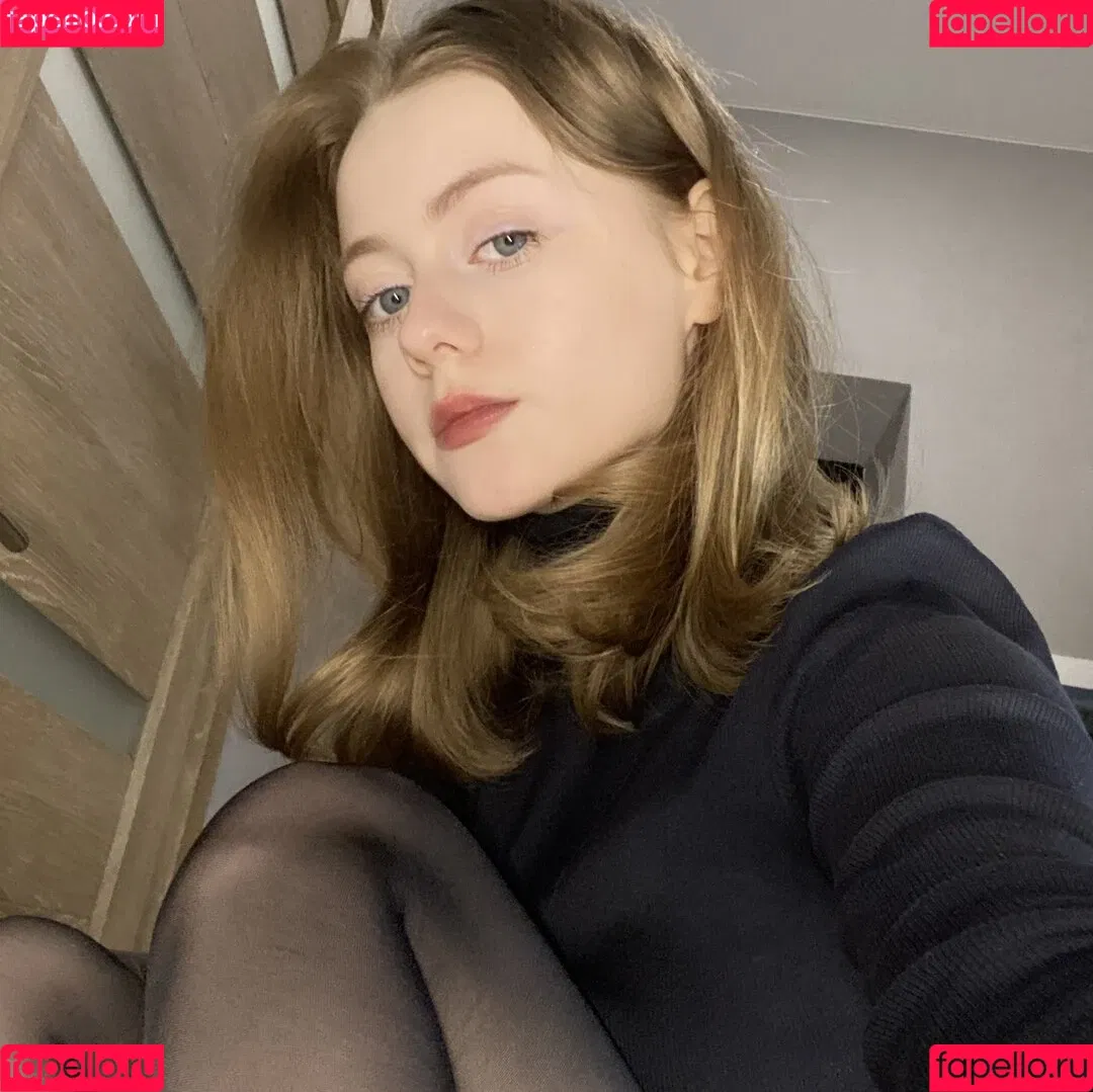 Vwemor Onlyfans Photo Gallery 