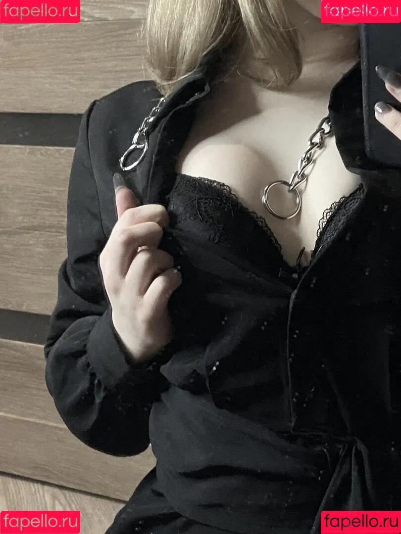 Vwemor Onlyfans Photo Gallery 