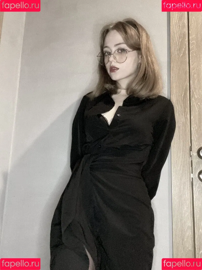 Vwemor Onlyfans Photo Gallery 