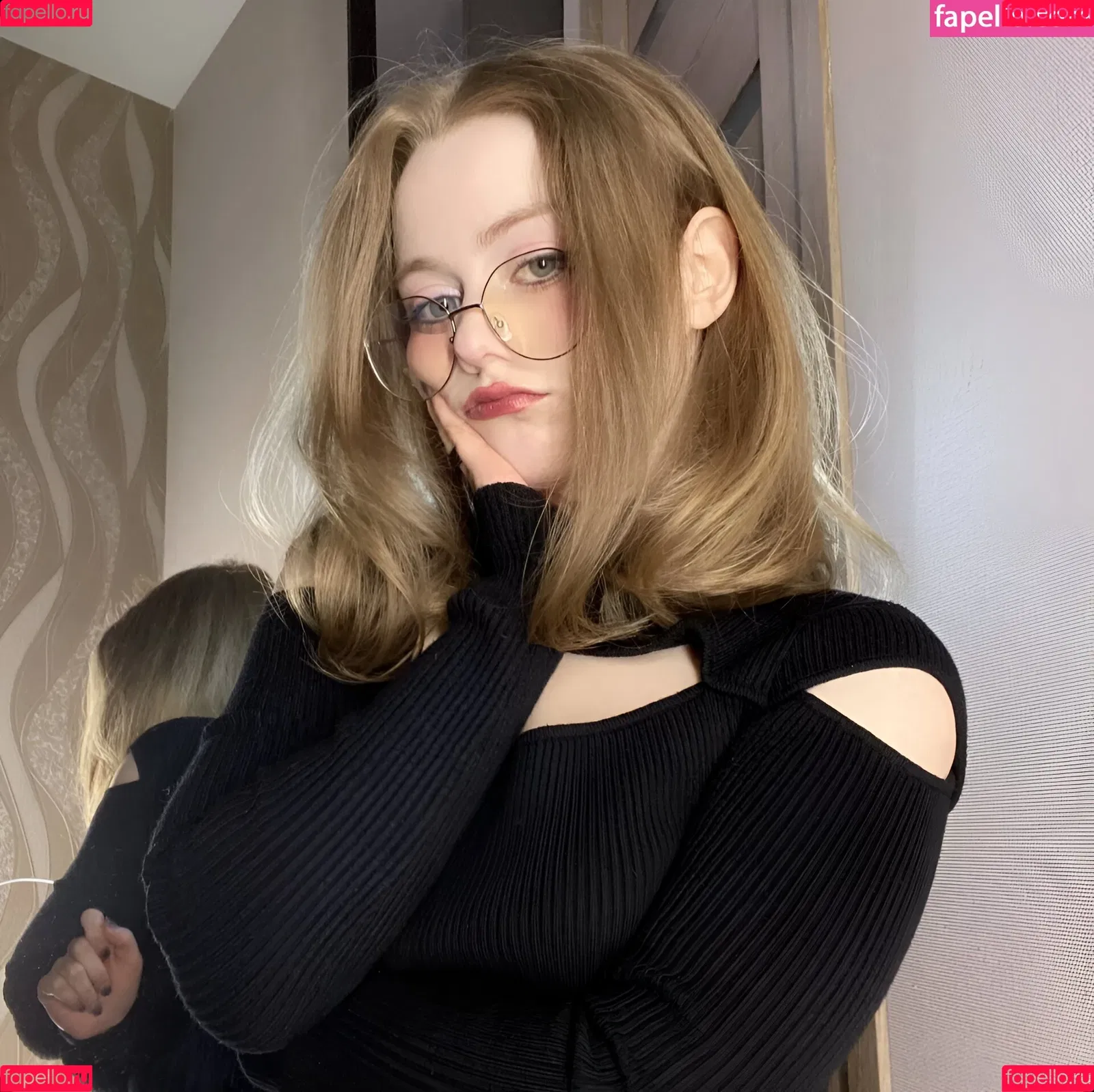 Vwemor Onlyfans Photo Gallery 