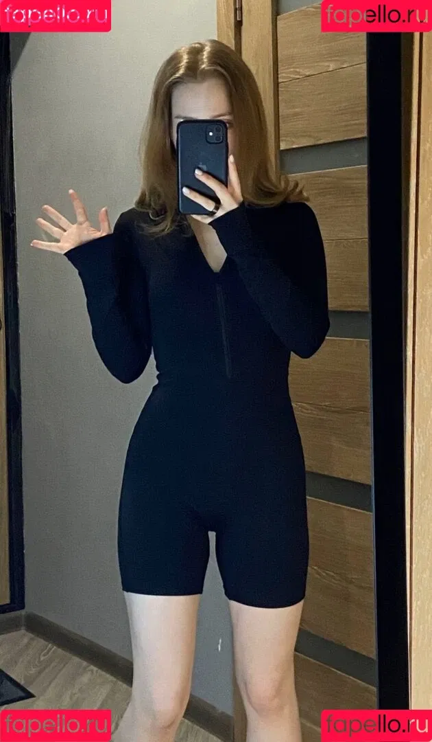 Vwemor Onlyfans Photo Gallery 