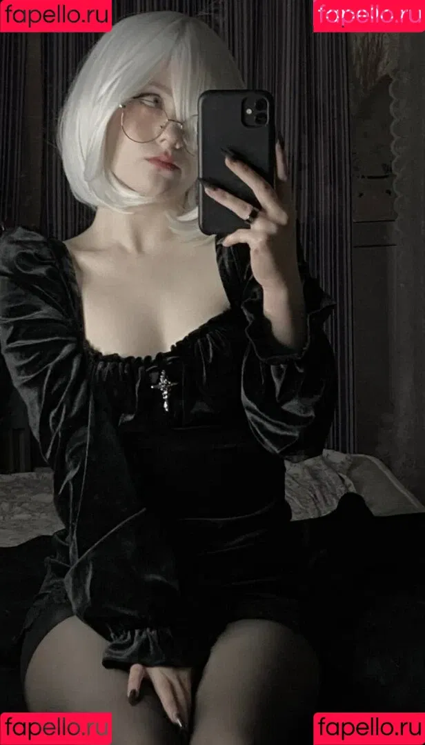 Vwemor Onlyfans Photo Gallery 