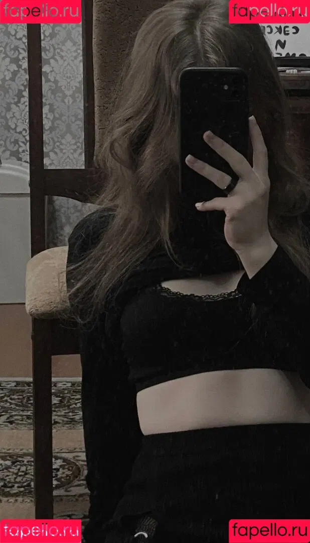 Vwemor Onlyfans Photo Gallery 