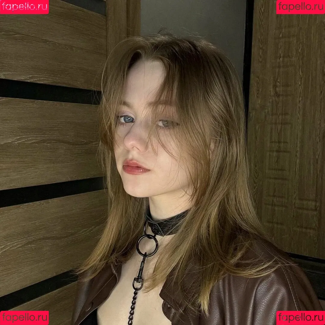 Vwemor Onlyfans Photo Gallery 