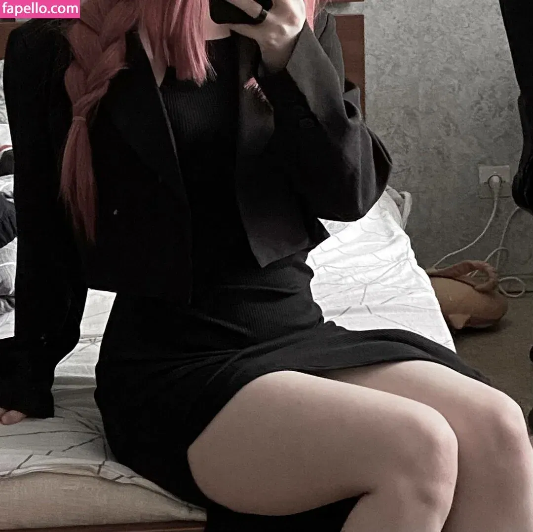 Vwemor Onlyfans Photo Gallery 