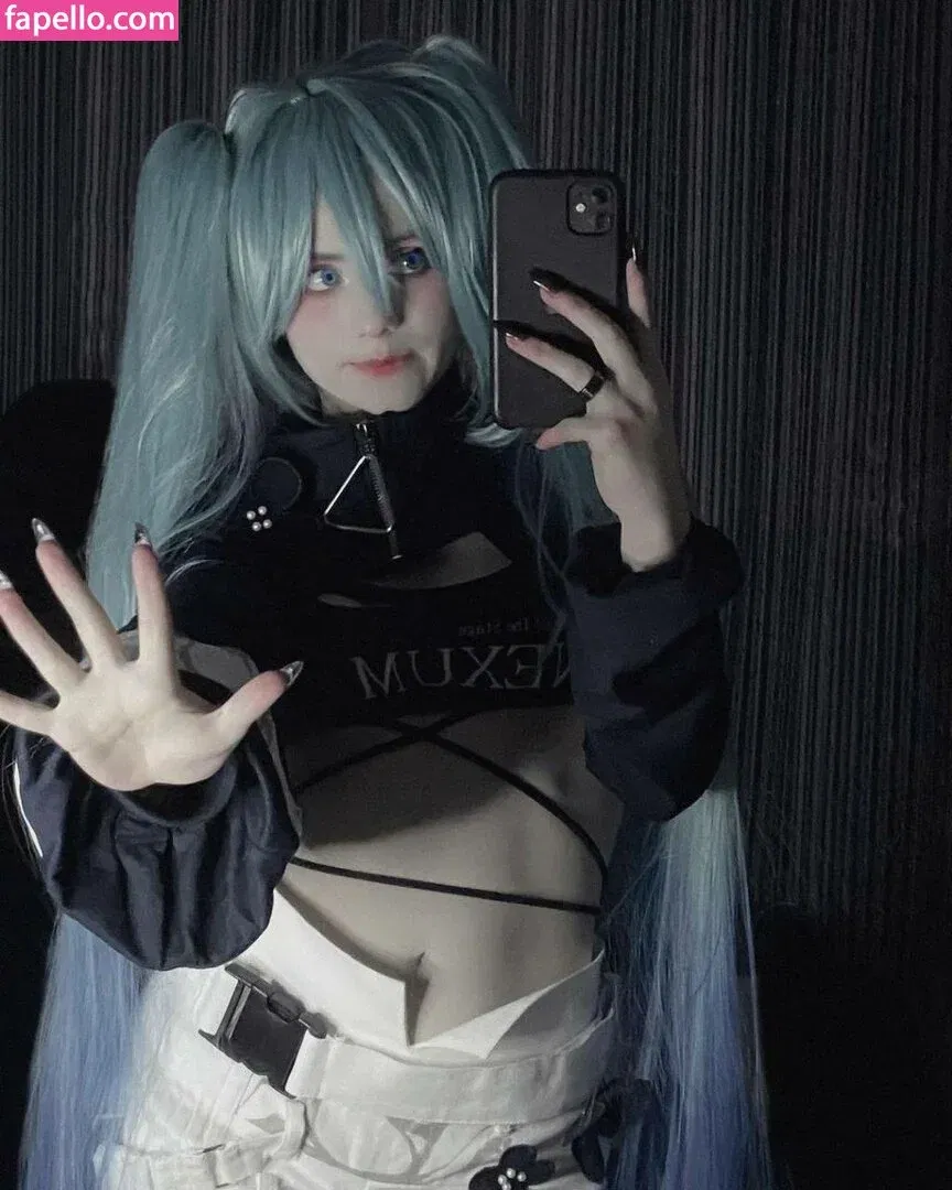 Vwemor Onlyfans Photo Gallery 