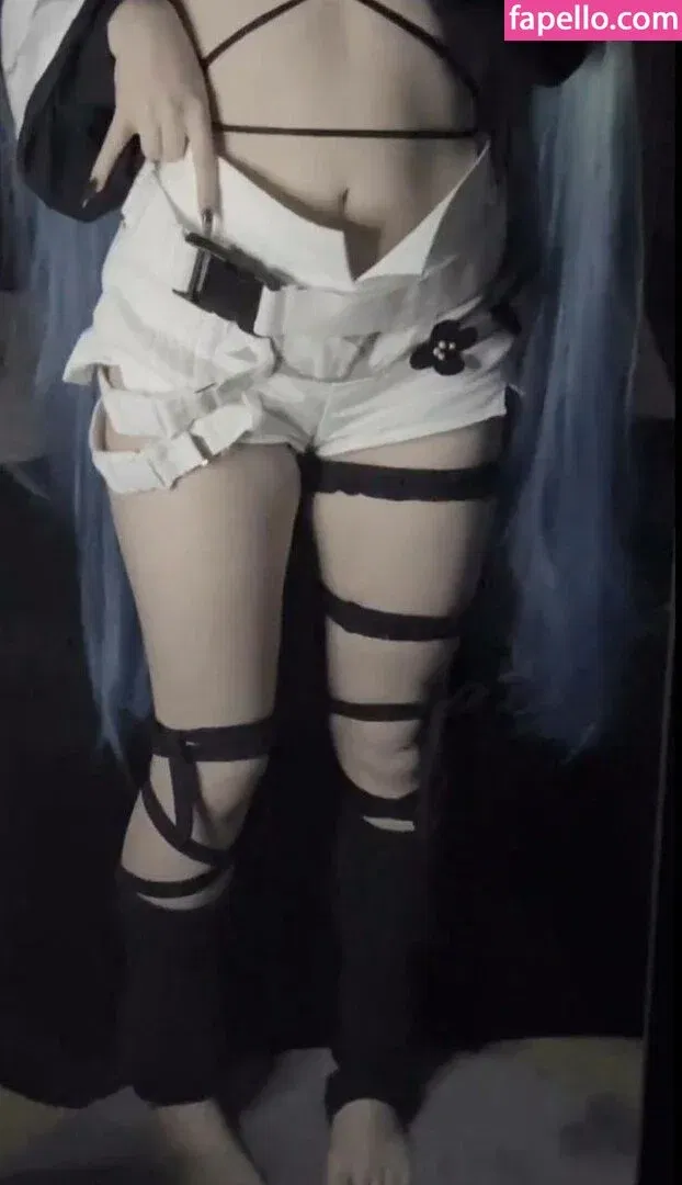 Vwemor Onlyfans Photo Gallery 