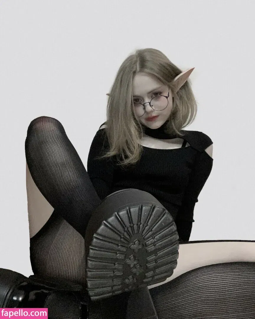 Vwemor Onlyfans Photo Gallery 