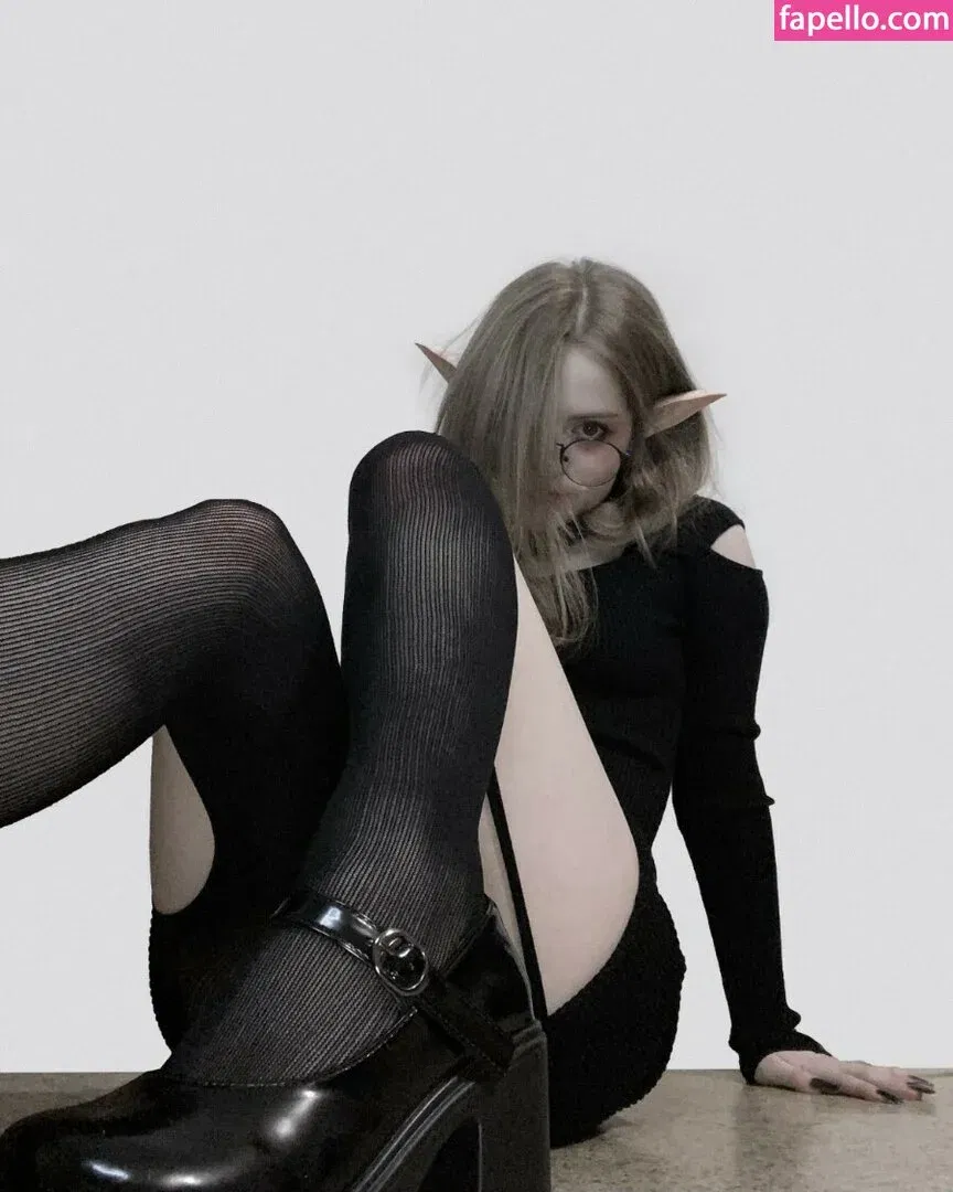 Vwemor Onlyfans Photo Gallery 