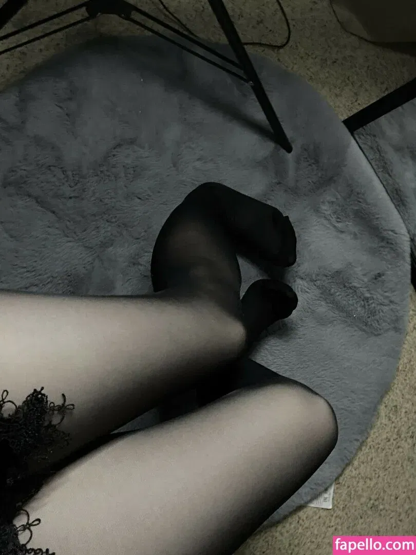 Vwemor Onlyfans Photo Gallery 