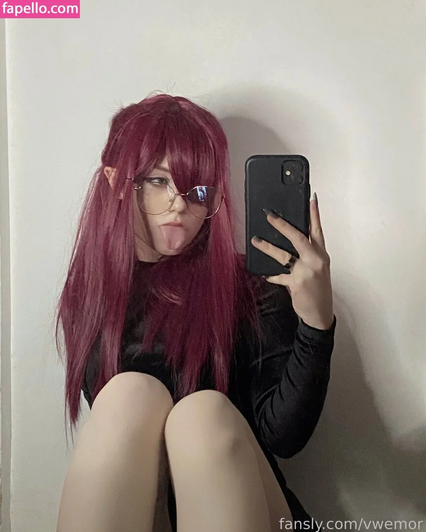 Vwemor Onlyfans Photo Gallery 