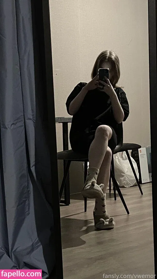 Vwemor Onlyfans Photo Gallery 