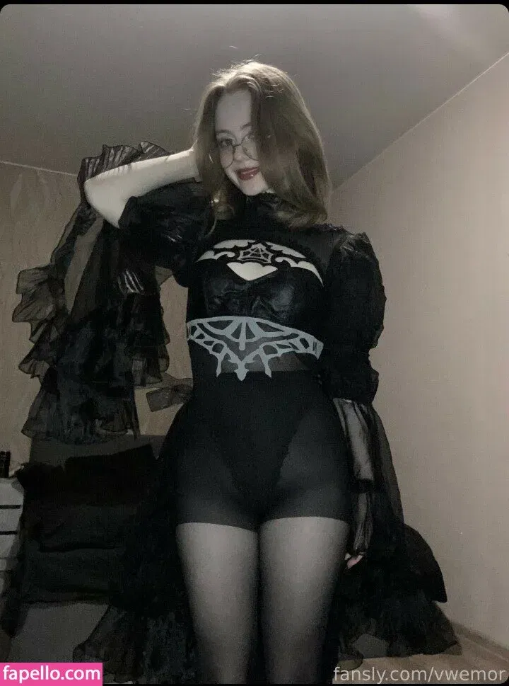 Vwemor Onlyfans Photo Gallery 