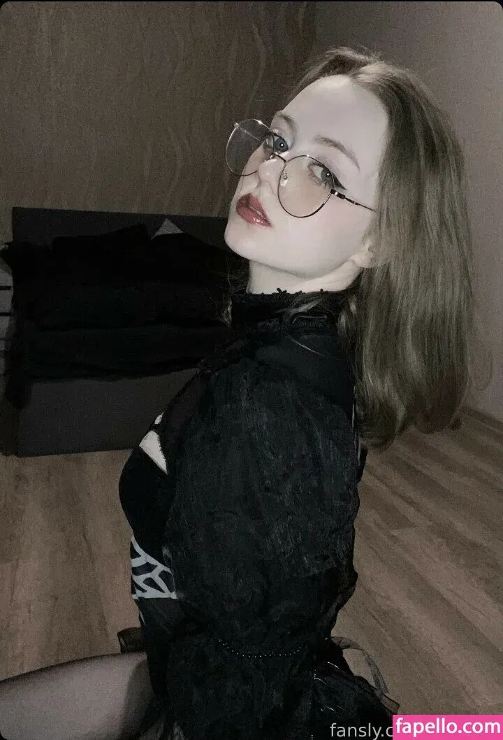 Vwemor Onlyfans Photo Gallery 