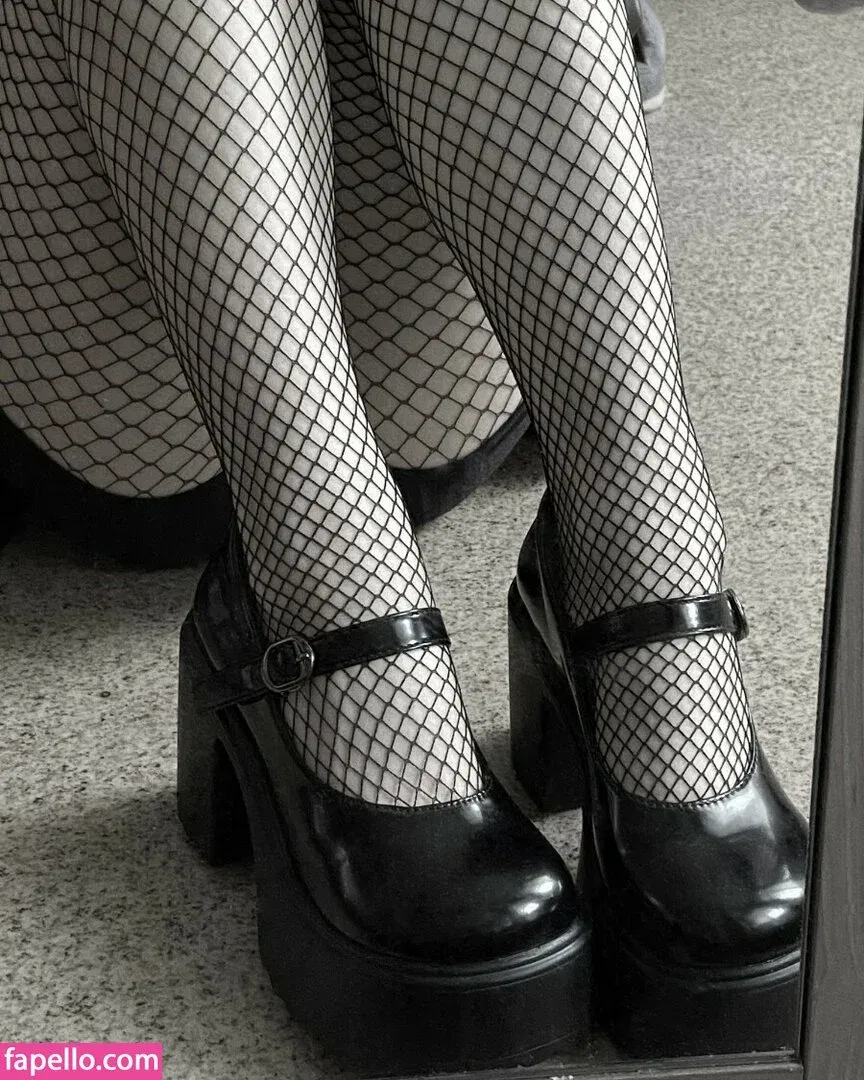 Vwemor Onlyfans Photo Gallery 