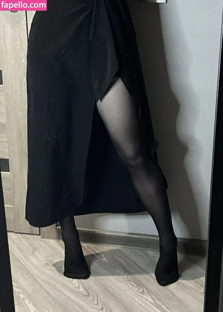 Vwemor Onlyfans Photo Gallery 