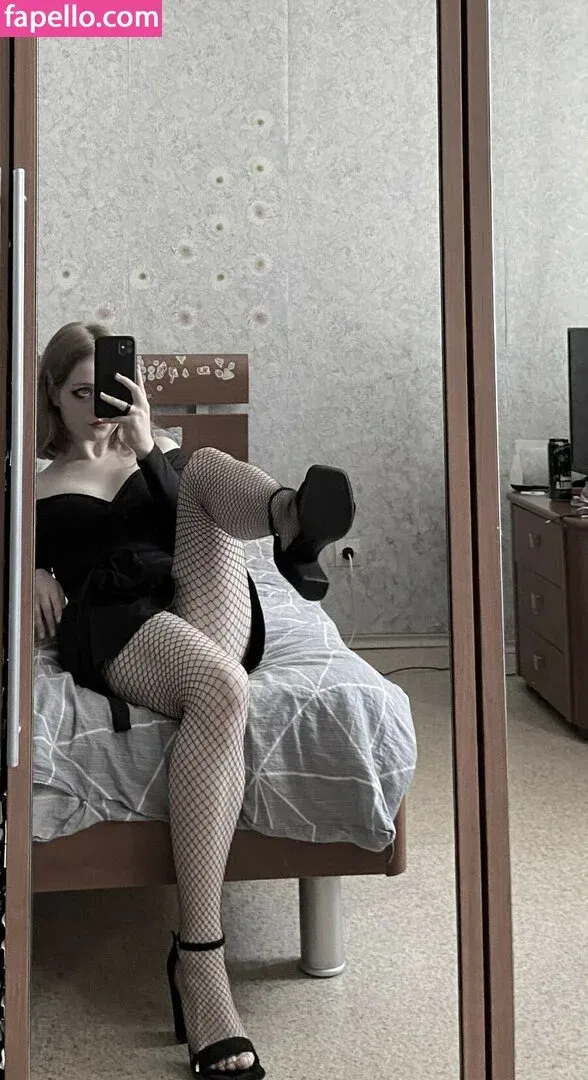 Vwemor Onlyfans Photo Gallery 