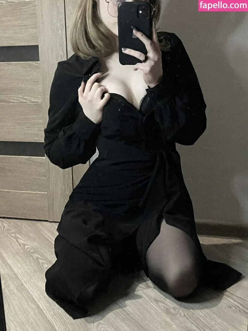 Vwemor Onlyfans Photo Gallery 