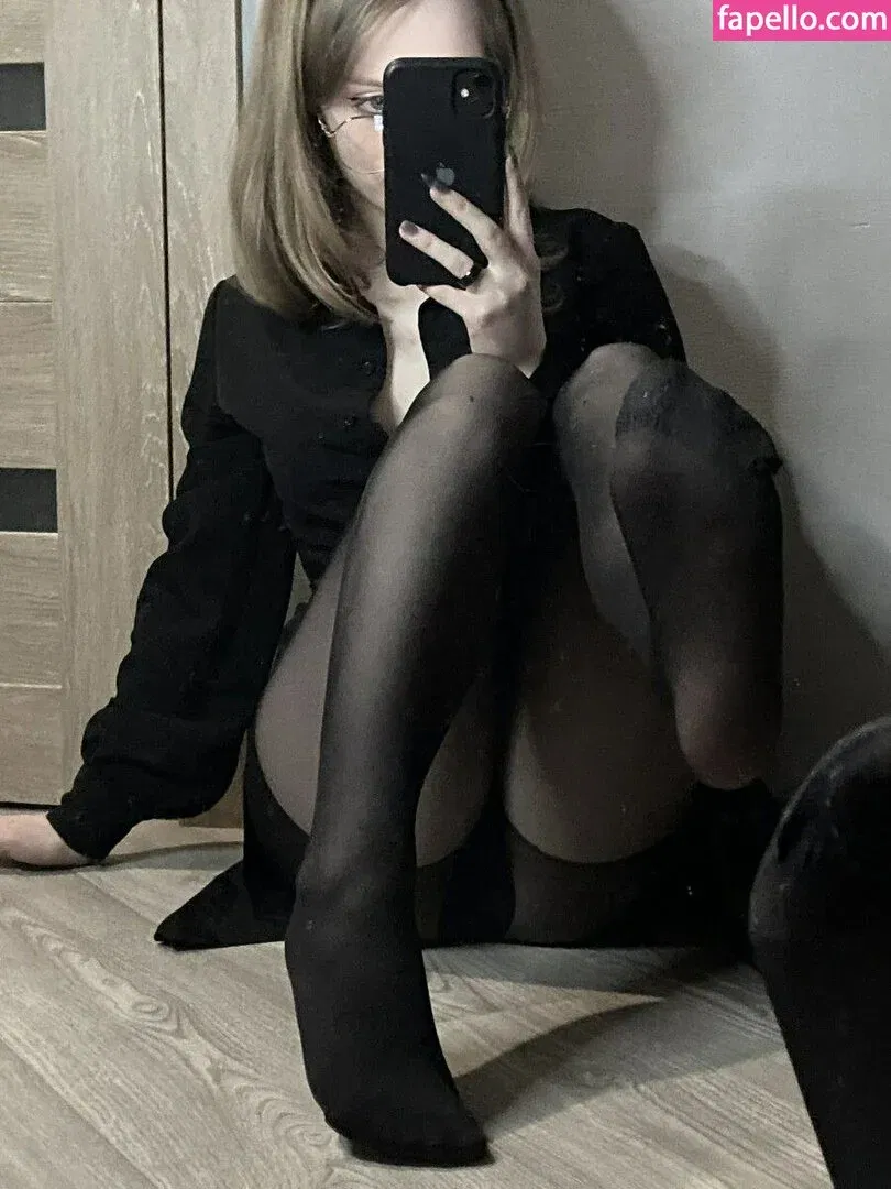 Vwemor Onlyfans Photo Gallery 