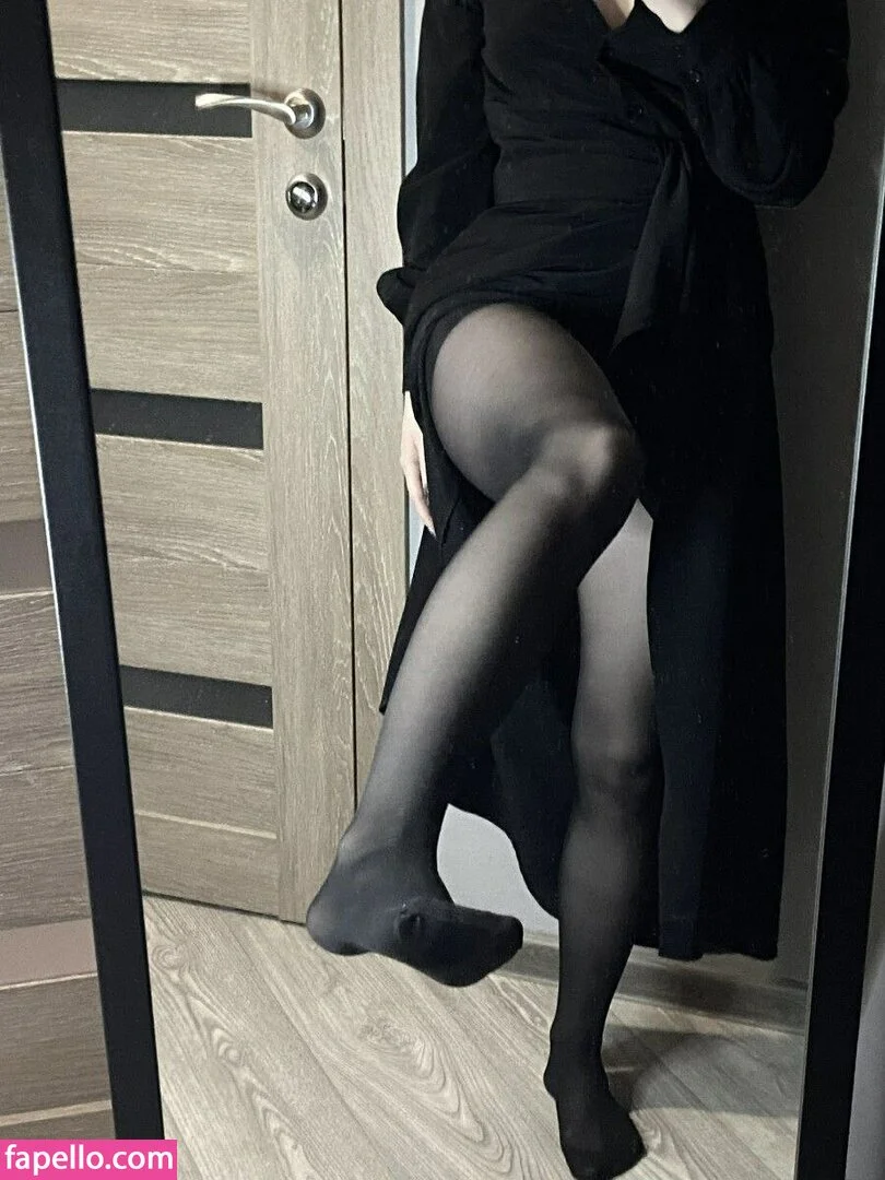 Vwemor Onlyfans Photo Gallery 