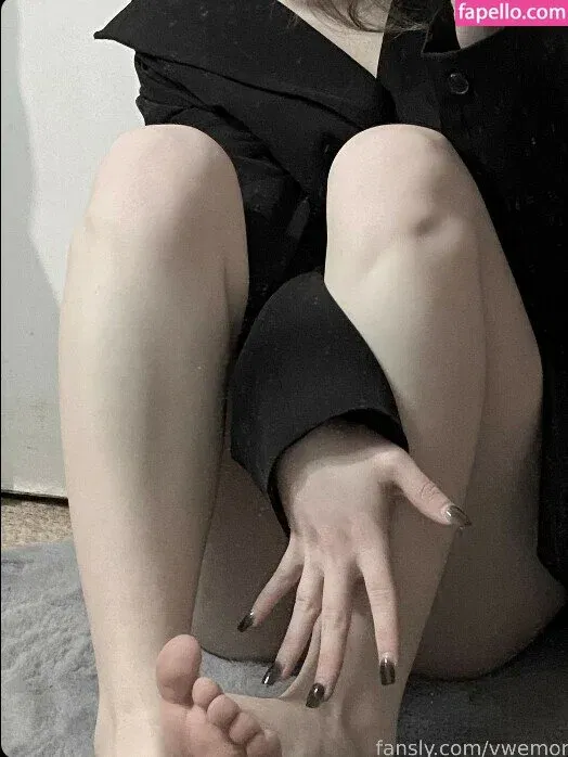 Vwemor Onlyfans Photo Gallery 