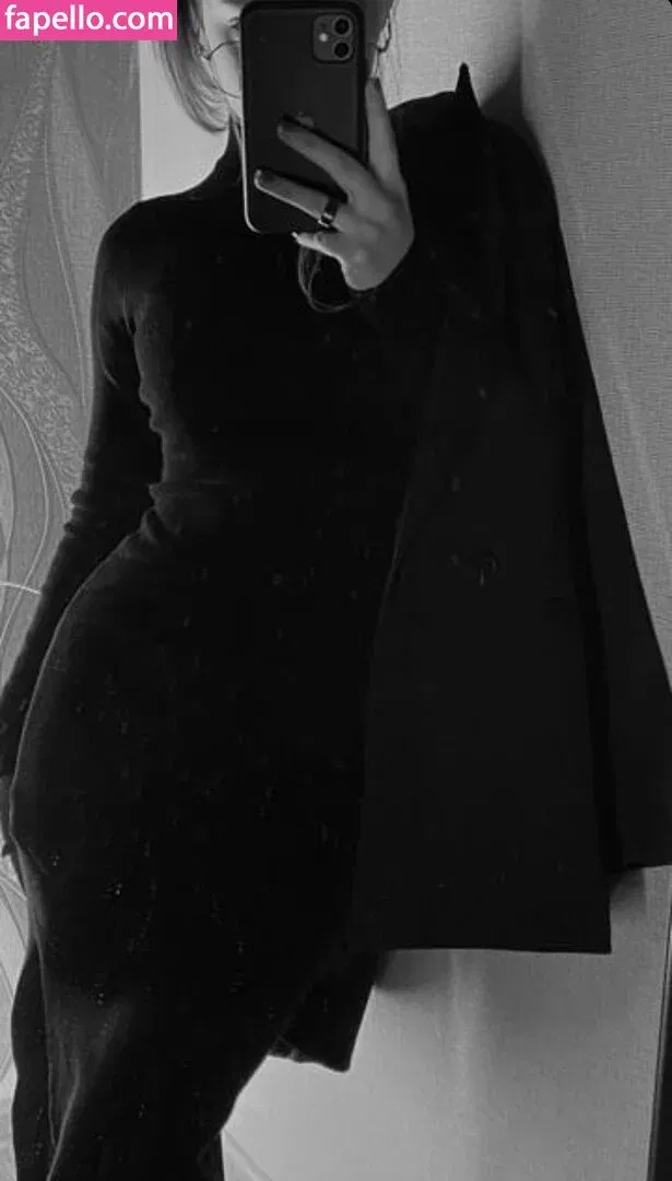 Vwemor Onlyfans Photo Gallery 