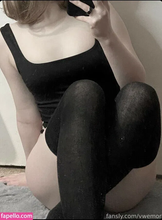 Vwemor Onlyfans Photo Gallery 