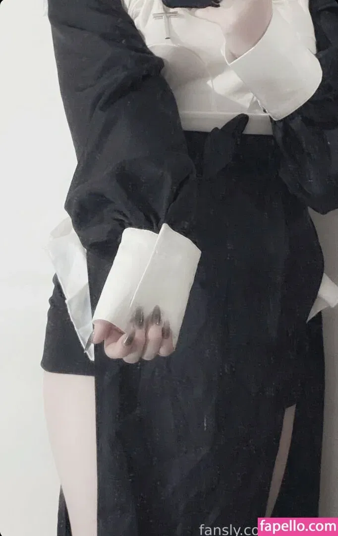 Vwemor Onlyfans Photo Gallery 