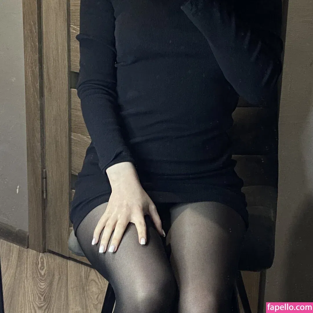 Vwemor Onlyfans Photo Gallery 