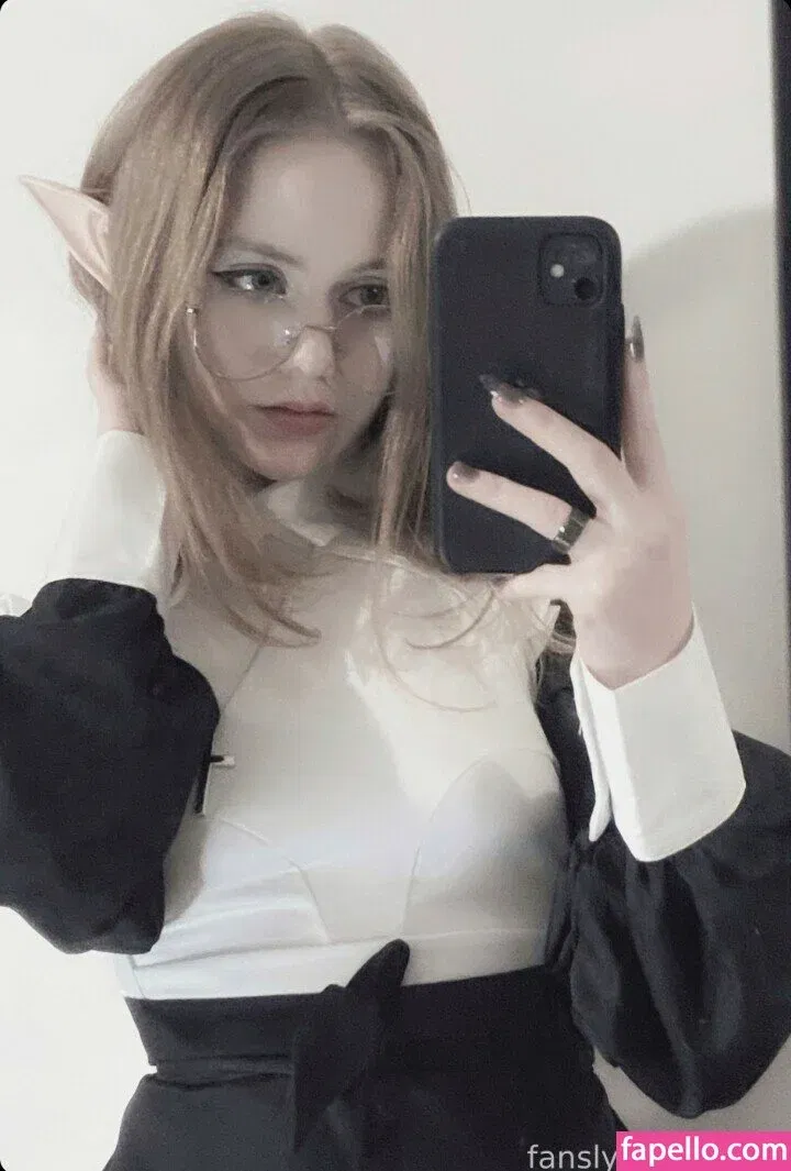 Vwemor Onlyfans Photo Gallery 