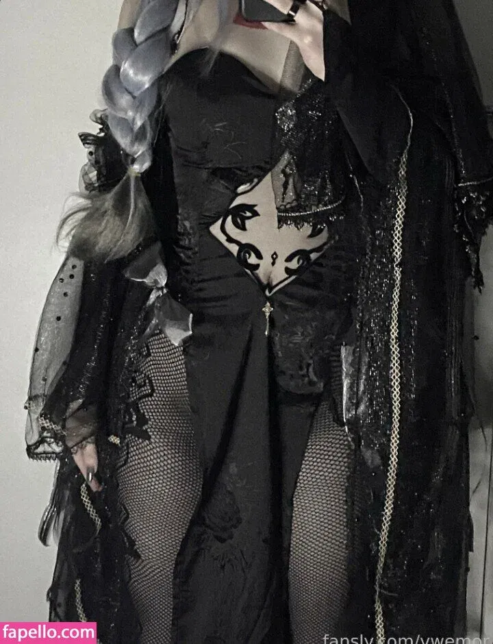 Vwemor Onlyfans Photo Gallery 