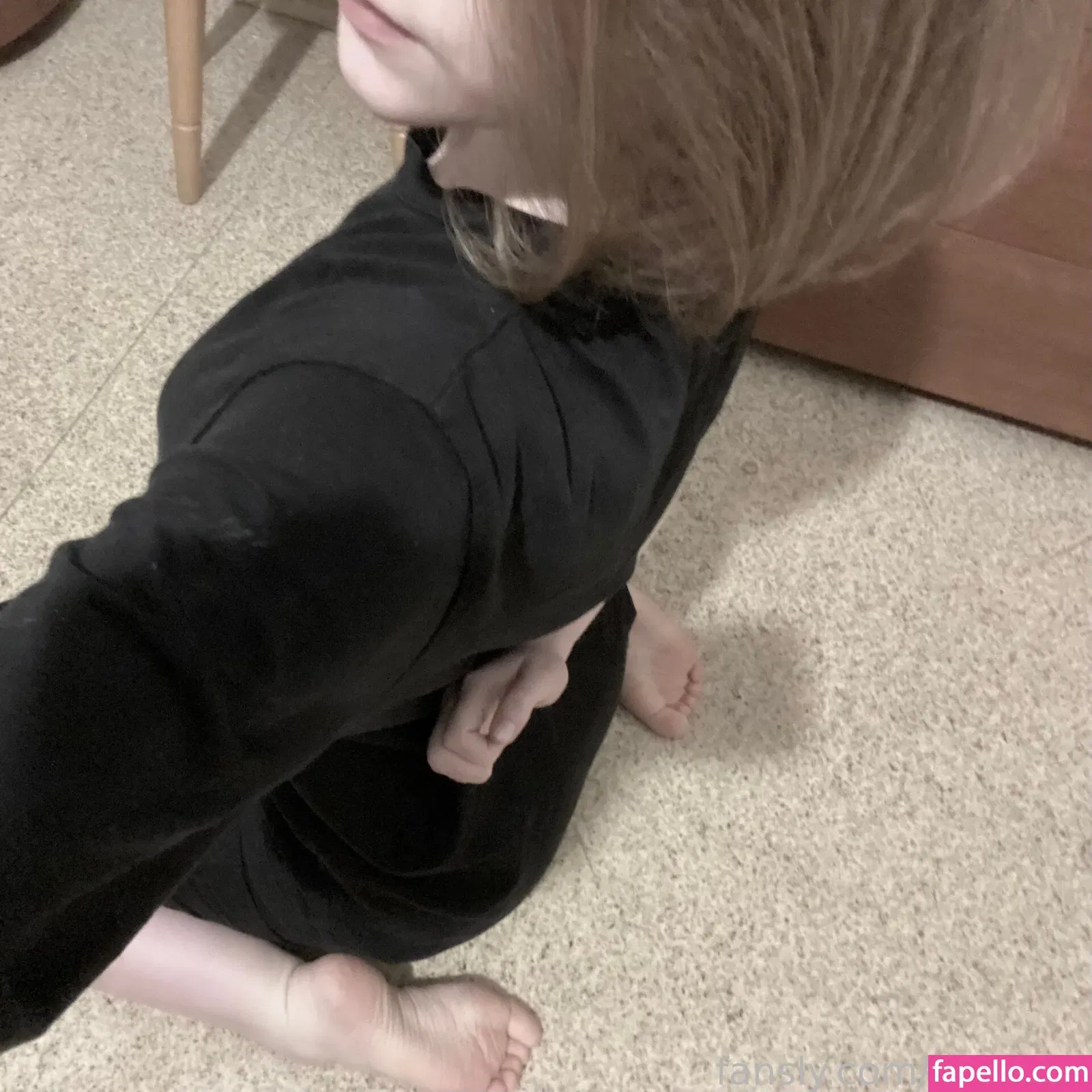 Vwemor Onlyfans Photo Gallery 