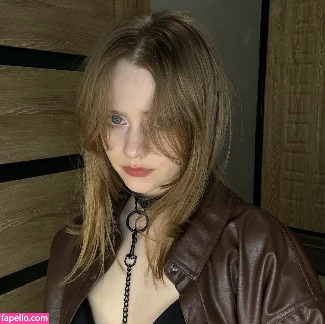 Vwemor Onlyfans Photo Gallery 