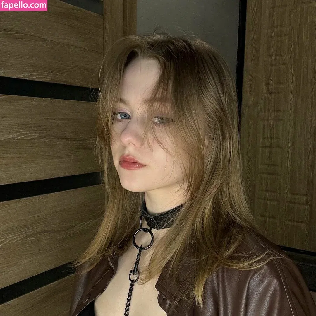 Vwemor Onlyfans Photo Gallery 