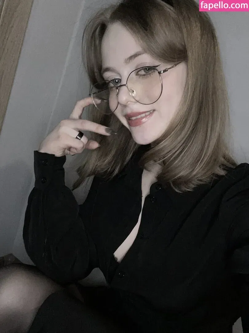 Vwemor Onlyfans Photo Gallery 