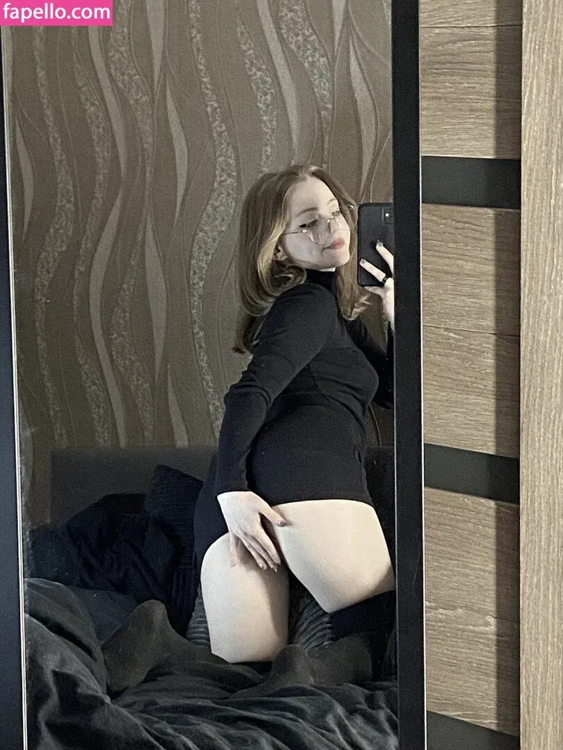 Vwemor Onlyfans Photo Gallery 