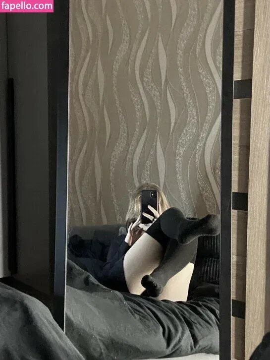 Vwemor Onlyfans Photo Gallery 